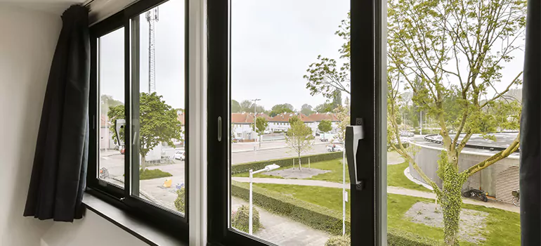 Aluminum End Vent Slider Windows in Oakville, Ontario