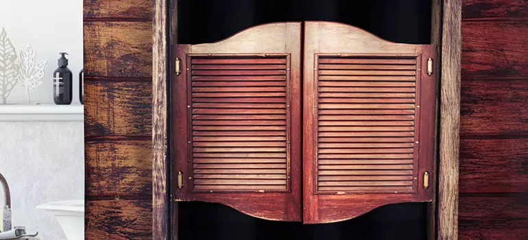 Installing Saloon Door Hinges in Uptown Core, ON