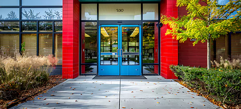 Roll Up Storefront Doors in Oakville, ON