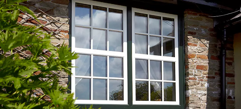 Stormproof Casement Windows in Oakville, ON