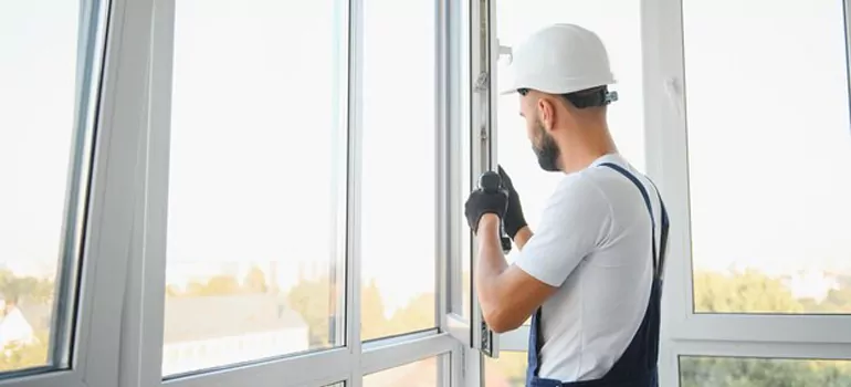 Lever Windows Installation Cost in Oakville, ON