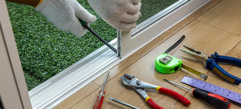 Window Hinge Repair in Oakville, Ontario